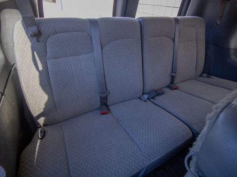 Used 2020 Chevrolet Express 3500 LS image 33