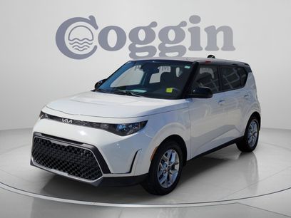Used 2024 Kia Soul S