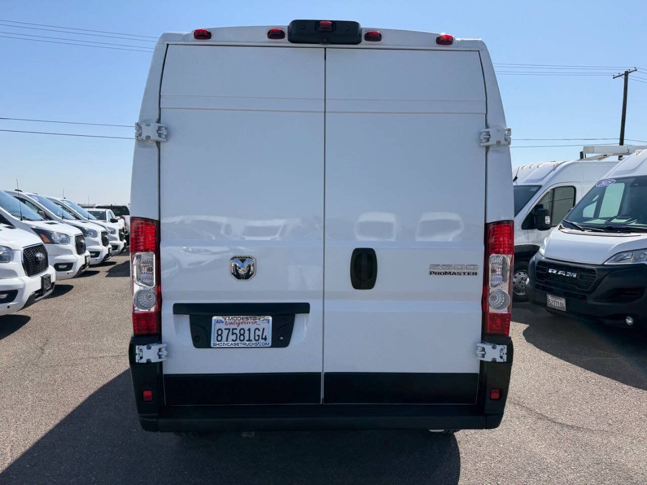 Used 2026 RAM ProMaster 2500 w/ Convenience Group FWD image 7
