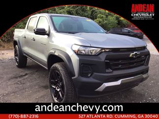 Used 2024 Chevrolet Colorado Trail Boss w/ Advanced Trailering Package AWD/4WD video 1
