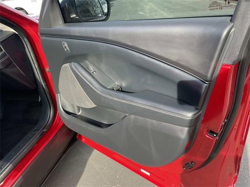 Certified 2023 Ford Mustang Mach-E Select image 32