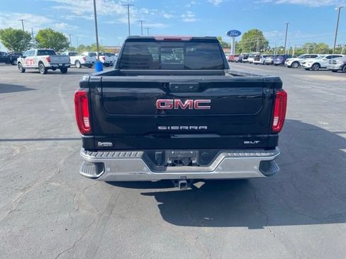 Used 2024 GMC Sierra 1500 SLT w/ SLT Premium Plus Package AWD/4WD image 4