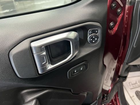Used 2021 Jeep Wrangler Unlimited Rubicon w/ Dual Top Group image 15