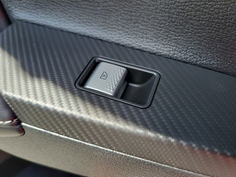 Used 2024 Mitsubishi Outlander SE Black Edition AWD/4WD image 15