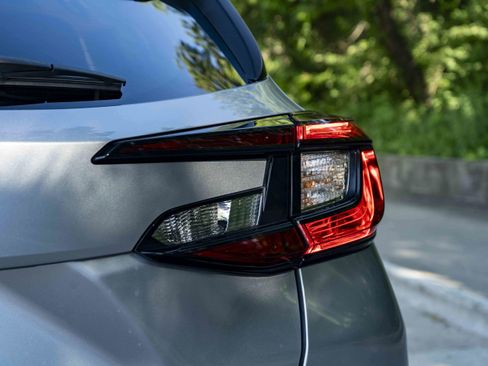 Used 2024 Subaru Crosstrek 2.0i AWD/4WD image 13