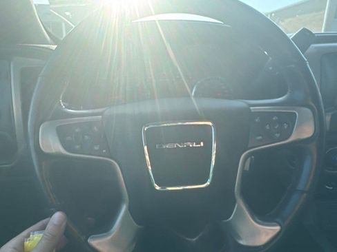 Used 2017 GMC Sierra 1500 Denali AWD/4WD image 10