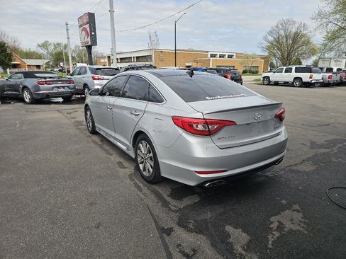 Used 2016 Hyundai Sonata Limited w/ Option Group 04 image 8
