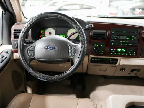 Used 2005 Ford F350 4x4 Crew Cab DRW Super Duty image 13