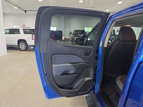 Used 2019 Chevrolet Colorado Z71 AWD/4WD image 25