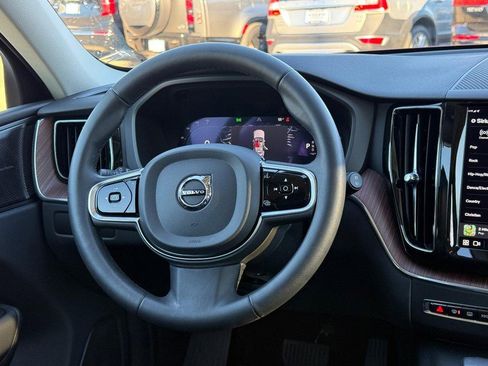 Certified 2023 Volvo XC60 B5 Plus w/ Climate Package image 13