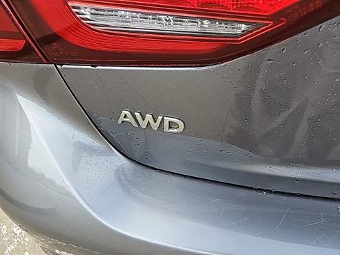 Used 2020 INFINITI Q50 Luxe w/ Essential Package (3.0T Luxe) image 14