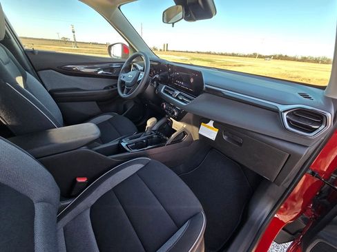 New 2026 Chevrolet TrailBlazer LT image 30
