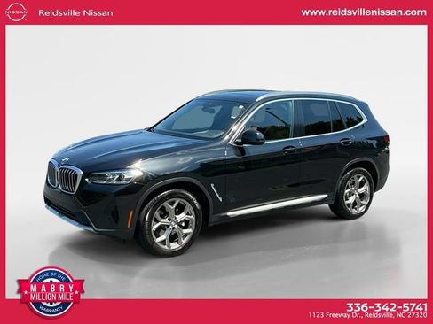Used 2022 BMW X3 xDrive30i AWD/4WD image 1