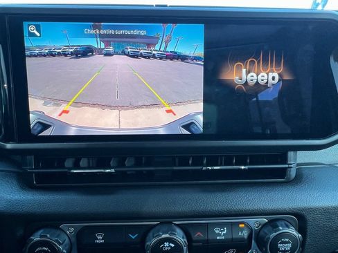 New 2025 Jeep Gladiator Sport AWD/4WD image 26