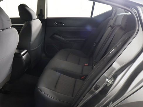 Used 2023 Nissan Altima 2.5 SV image 25