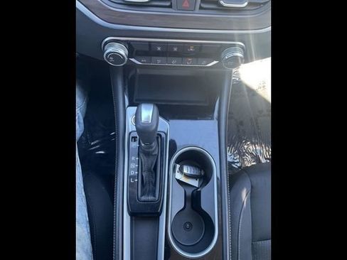 Used 2023 Nissan Altima 2.5 SV FWD image 46