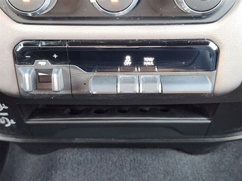 Certified 2024 RAM 2500 Big Horn w/ Safety Group image 29