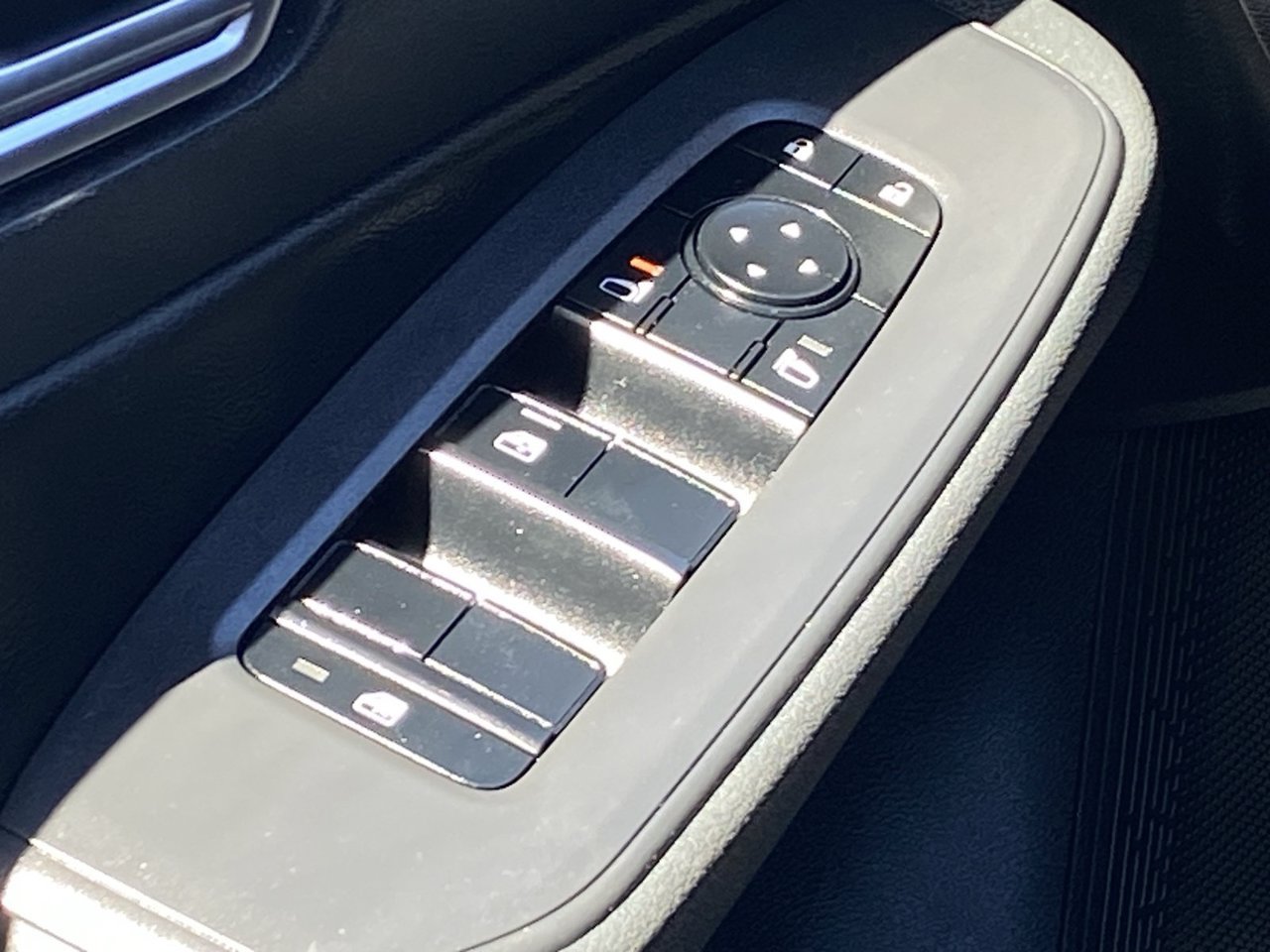 Certified 2026 Nissan Sentra SV w/ Floor Mat Package FWD image 28
