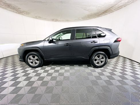 Used 2023 Toyota RAV4 XLE w/ Convenience Package FWD image 6