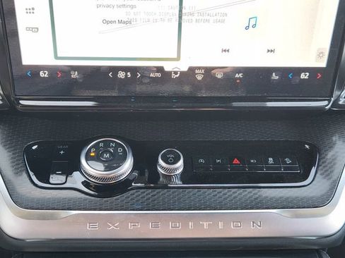 New 2026 Ford Expedition Platinum w/ Stealth Performance Package image 14