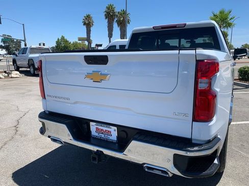 Certified 2022 Chevrolet Silverado 1500 LTZ AWD/4WD image 8