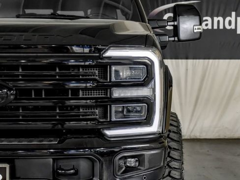 Used 2025 Ford F250 Platinum AWD/4WD image 43