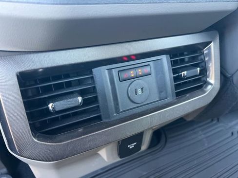 Used 2026 Ford F450 Platinum w/ Platinum Plus Package image 41