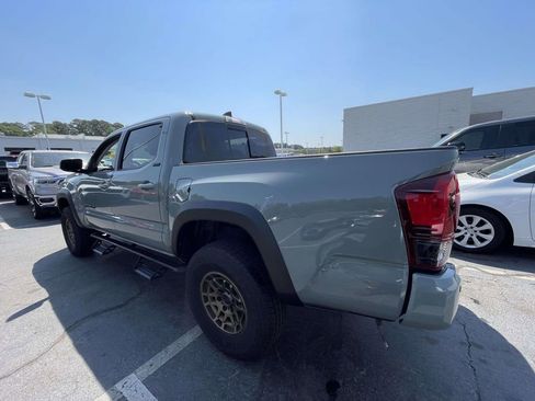 Used 2022 Toyota Tacoma SR5 w/ Trail Edition AWD/4WD image 12