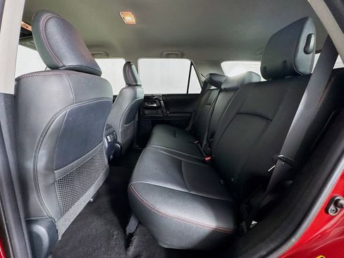 Used 2024 Toyota 4Runner TRD Off-Road Premium image 22