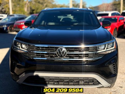 Used 2021 Volkswagen Atlas Cross Sport SE FWD image 12