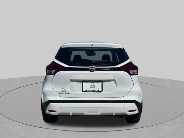 Used 2024 Nissan Kicks S FWD image 32