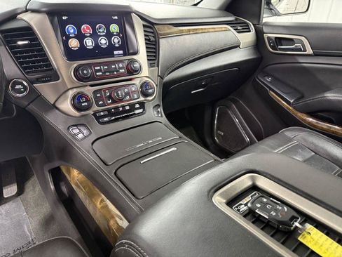 Used 2016 GMC Yukon XL Denali w/ Open Road Package AWD/4WD image 23