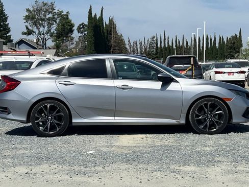 Used 2019 Honda Civic Sport image 9
