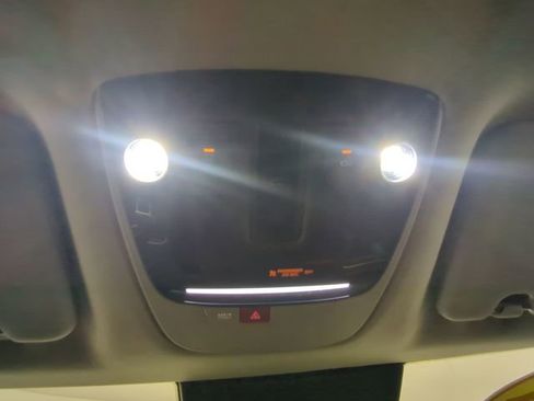 Certified 2025 Kia Sportage SX image 27