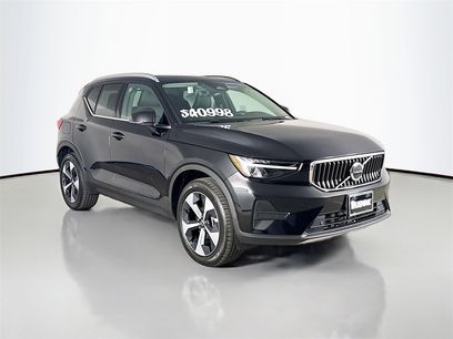 Used 2025 Volvo XC40 B5 Core w/ Protection Package Premier