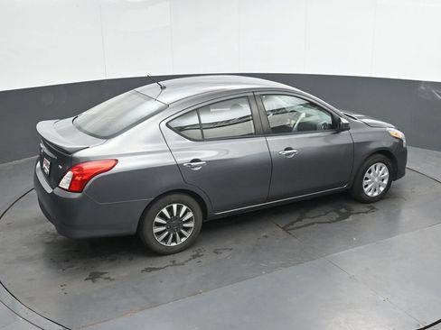 Used 2019 Nissan Versa SV FWD image 32