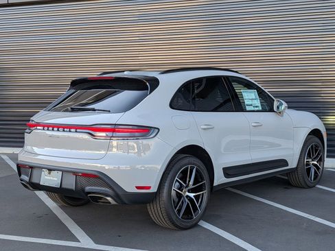 New 2026 Porsche Macan image 9