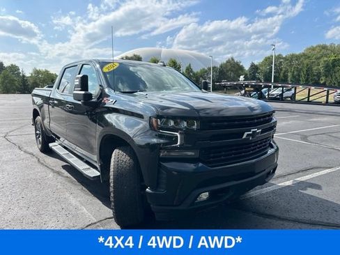 Used 2021 Chevrolet Silverado 1500 RST AWD/4WD image 2