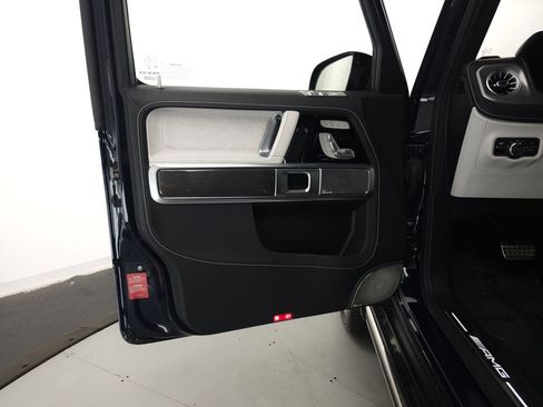 Used 2025 Mercedes-Benz G 63 AMG 4MATIC image 5
