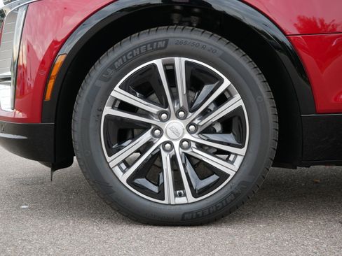 New 2026 Cadillac Lyriq Premium Luxury image 13