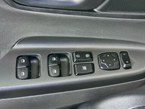 Used 2021 Hyundai Kona SEL AWD/4WD image 24