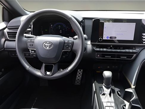 Certified 2026 Toyota Camry SE FWD image 14