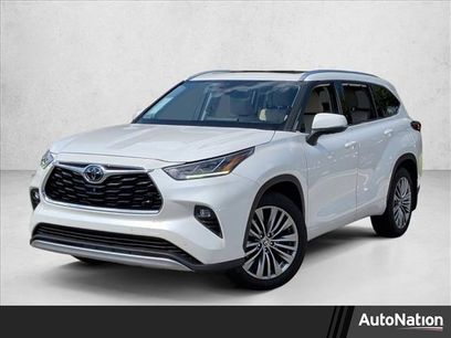 Used 2021 Toyota Highlander Platinum
