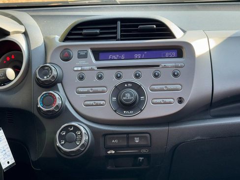 Used 2010 Honda Fit Sport image 12