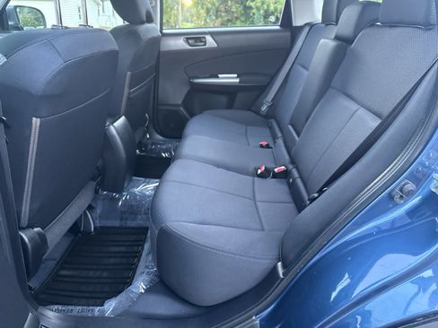Used 2012 Subaru Forester 2.5X w/ Popular Pkg 3 AWD/4WD image 13