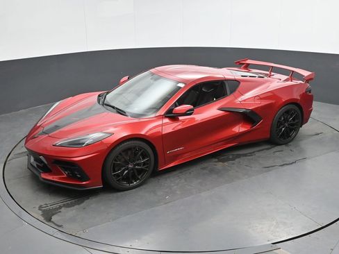 Used 2023 Chevrolet Corvette Stingray Preferred Cpe w/ Z51 Performance Package RWD image 37
