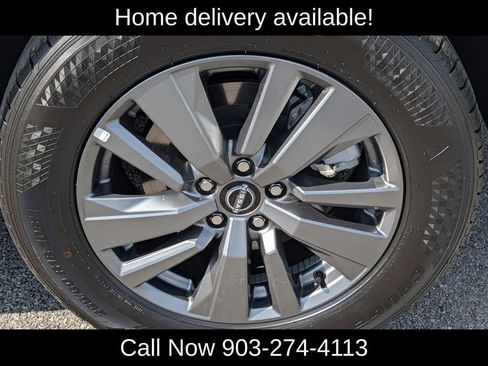 Used 2026 Nissan Pathfinder SV FWD image 11