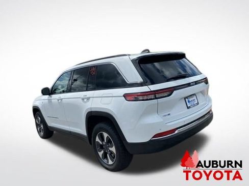 Used 2024 Jeep Grand Cherokee Limited 4xe AWD/4WD image 5