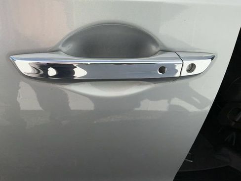 Used 2023 Honda Odyssey EX-L image 24