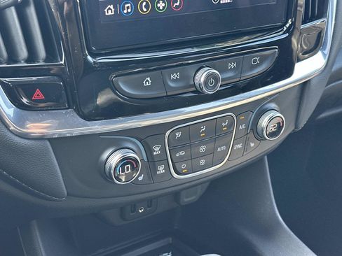 Certified 2023 Chevrolet Traverse LT w/ Midnight/Sport Edition AWD/4WD image 29